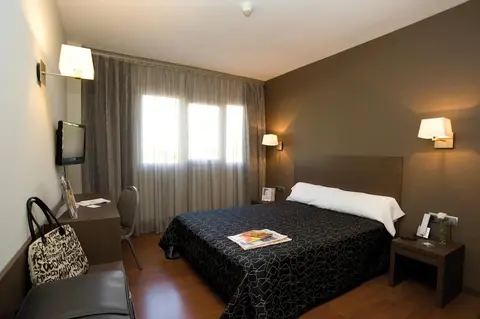 Hotel Cisneros, Room
