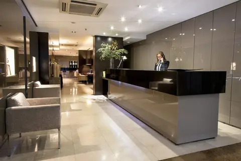 Hotel Zenit Barcelona, Reception