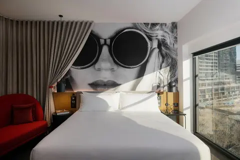 Hotel Indigo Melbourne on Flinders by IHG, Room