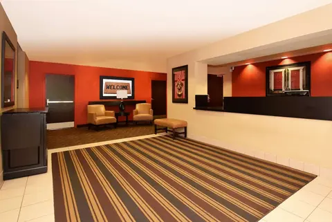 Extended Stay America Suites Los Angeles Burbank Airport, Lobby