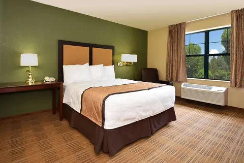 Extended Stay America Suites Los Angeles Burbank Airport, Room