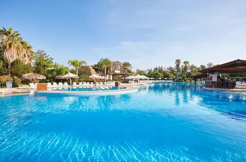 PortAventura Hotel El Paso - Includes unlimited access to PortAventura Park & 1 access to Ferrari Land, Outdoor pool