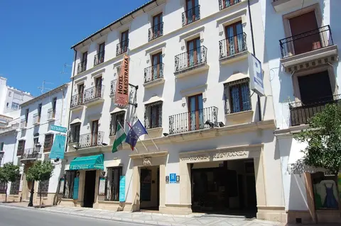 Hotel Maestranza, Reception