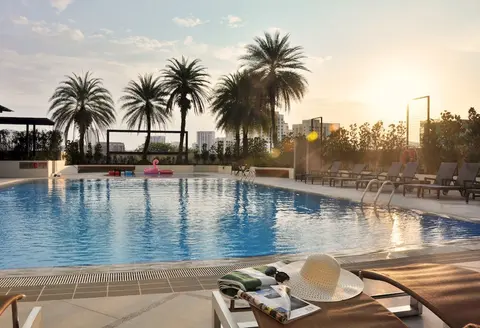 Novotel Singapore on Kitchener, Outdoor pool