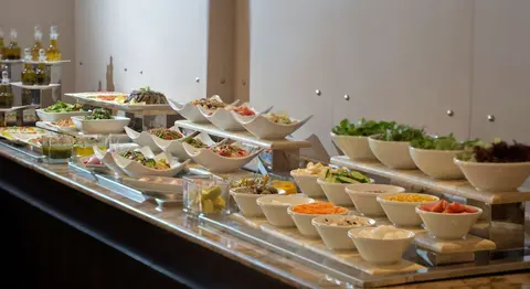 Radisson BLU Martinez Hotel, Beirut, Restaurant
