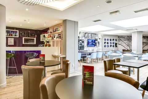 ibis Styles Nice Vieux Port, Lobby lounge