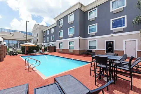 Holiday Inn Express Harvey-Marrero by IHG, Pool