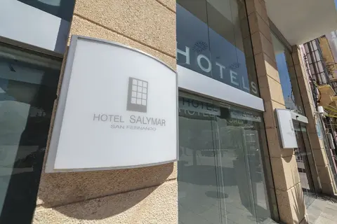 Hotel Salymar, Front of property