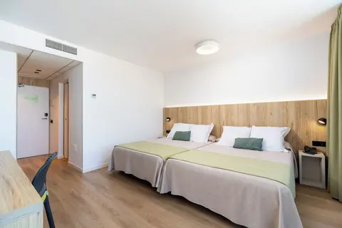 Ohtels Carabela, Room