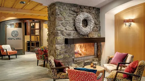 Morosani Posthotel Davos, Lobby sitting area