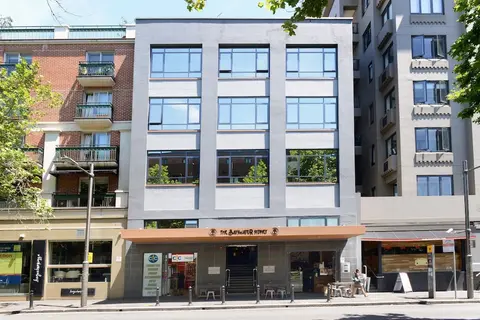 Hotel Diplomat Sydney, Front of property