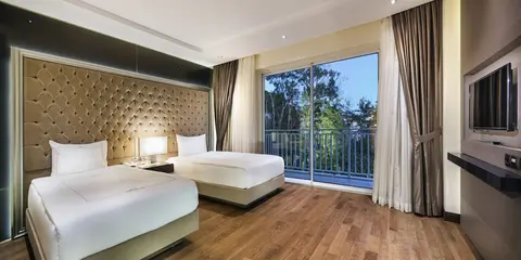 Bellis Deluxe Hotel, Room