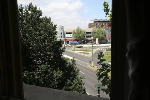 Allawah Bendigo, Balcony