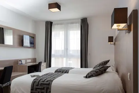 Tulip Inn Massy Palaiseau Residence, Room