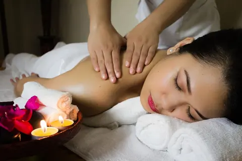 Hotel DreamWorld North EDSA, Massage