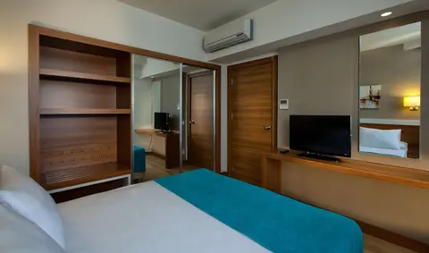 Grand Park Lara, Room