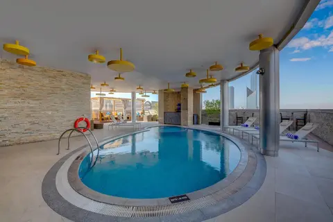 TRYP by Wyndham Abu Dhabi City Centre, Pool