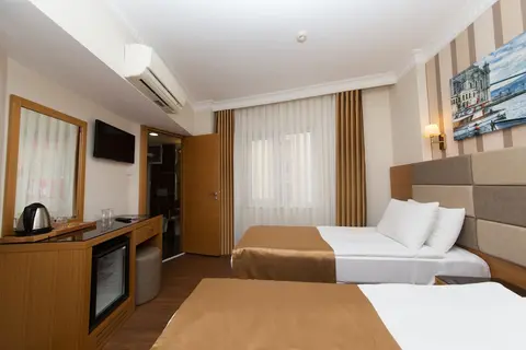 Aspalace Hotel, Room