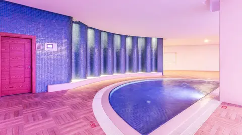 Villa Side Residence, Indoor pool