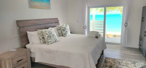 The Suite Life, Room
