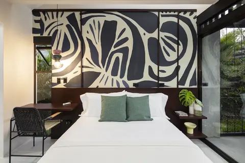BAUMA, Room
