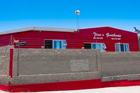 Tina Guesthouse, Front of property