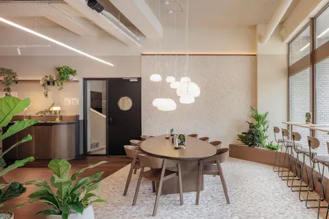 The Usual Rotterdam, Reception