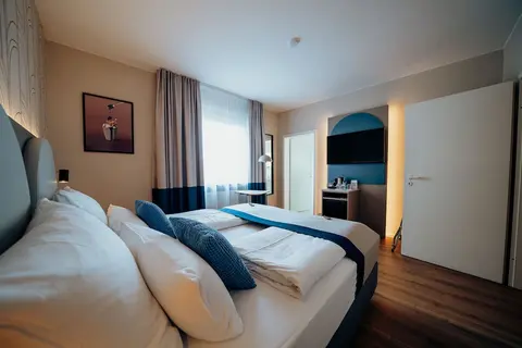 guestified. LIYANA Hotel, Room