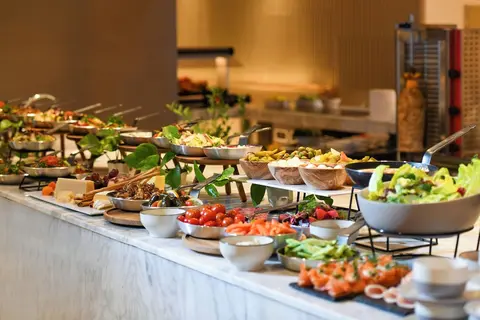 Novotel Riyadh Sahafa, Restaurant