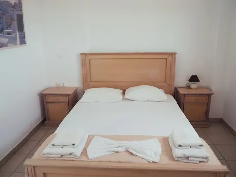 Leon Lux Apartments, Room