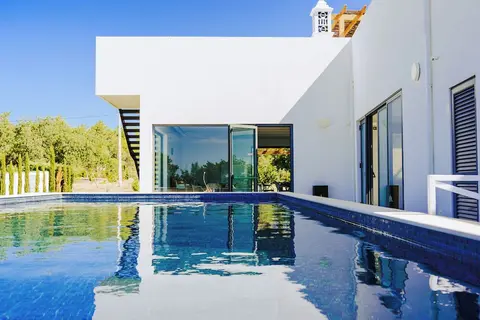 Mercedes Country House, Pool