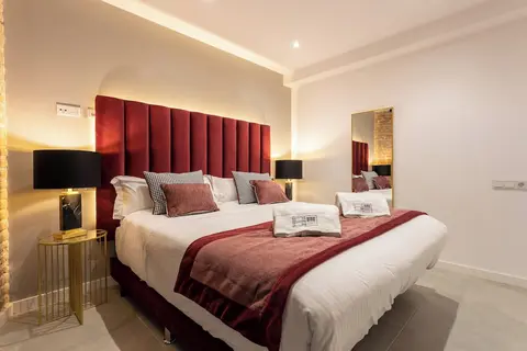BIBO SUITES PLAZA NUEVA, Room