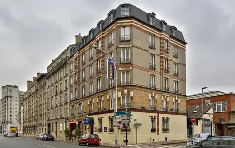 Hôtel Arc Porte D'Orleans, Exterior