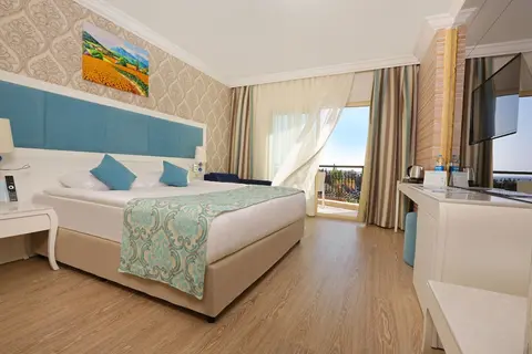 Asteria Bloom Side, Room
