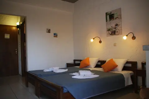 Violetta Hotel, Room