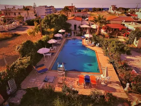 Violetta Hotel, Exterior