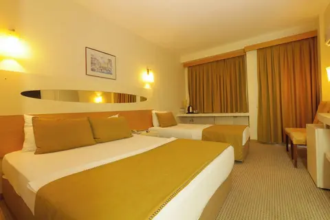 Lycus River Thermal Hotel, 