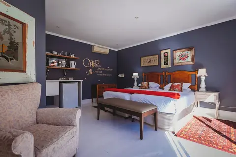 Acorn Guest House, Room