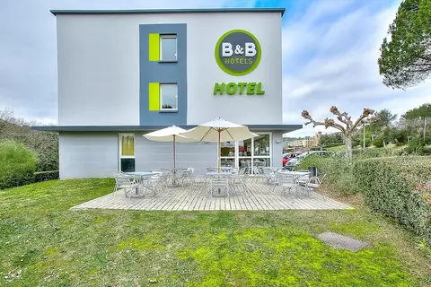 B&B HOTEL Antibes Sophia Antipolis, Terrace/patio