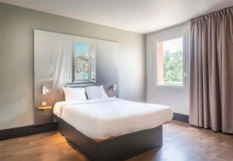 B&B HOTEL Marseille Aéroport Saint-Victoret, Room