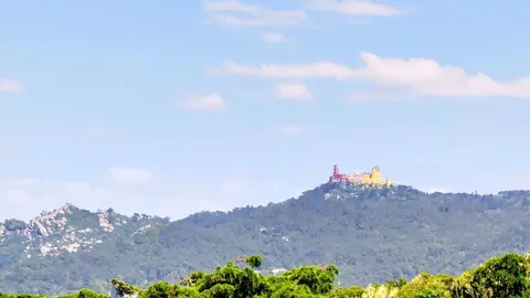 WOT Sintra Sarrazola, Exterior