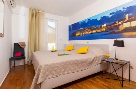 Villa Erna, Room