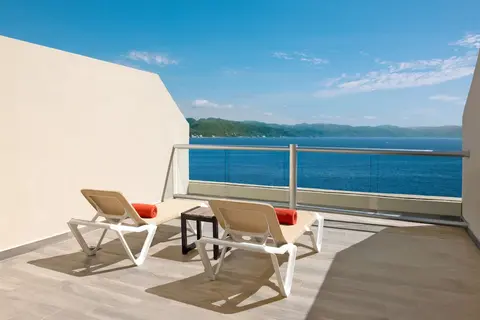 Sunscape Puerto Vallarta Resort & Spa All Inclusive, Terrace/patio