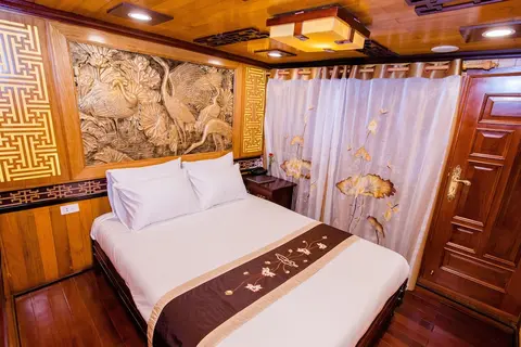 Victory Cruise, Room