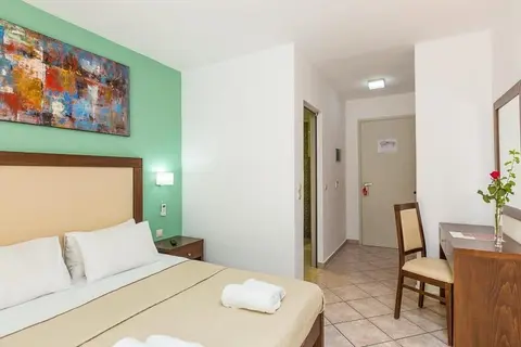 Xidas Garden, Room