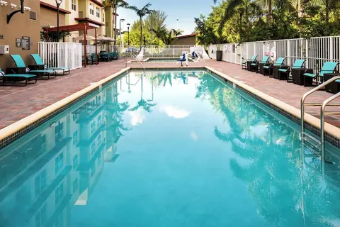 Residence Inn by Marriott Miami West / FL Turnpike, Pool