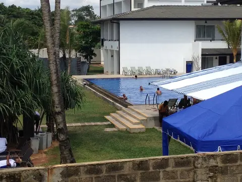 Marigold Beach House, Pool