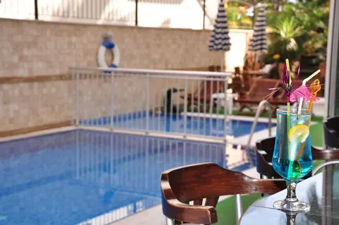 Belle Ocean Apart Hotel, Outdoor pool