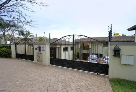 Tesorino, Exterior