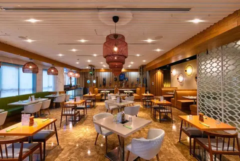 The First Collection Dubai Marina Hotel, Restaurant